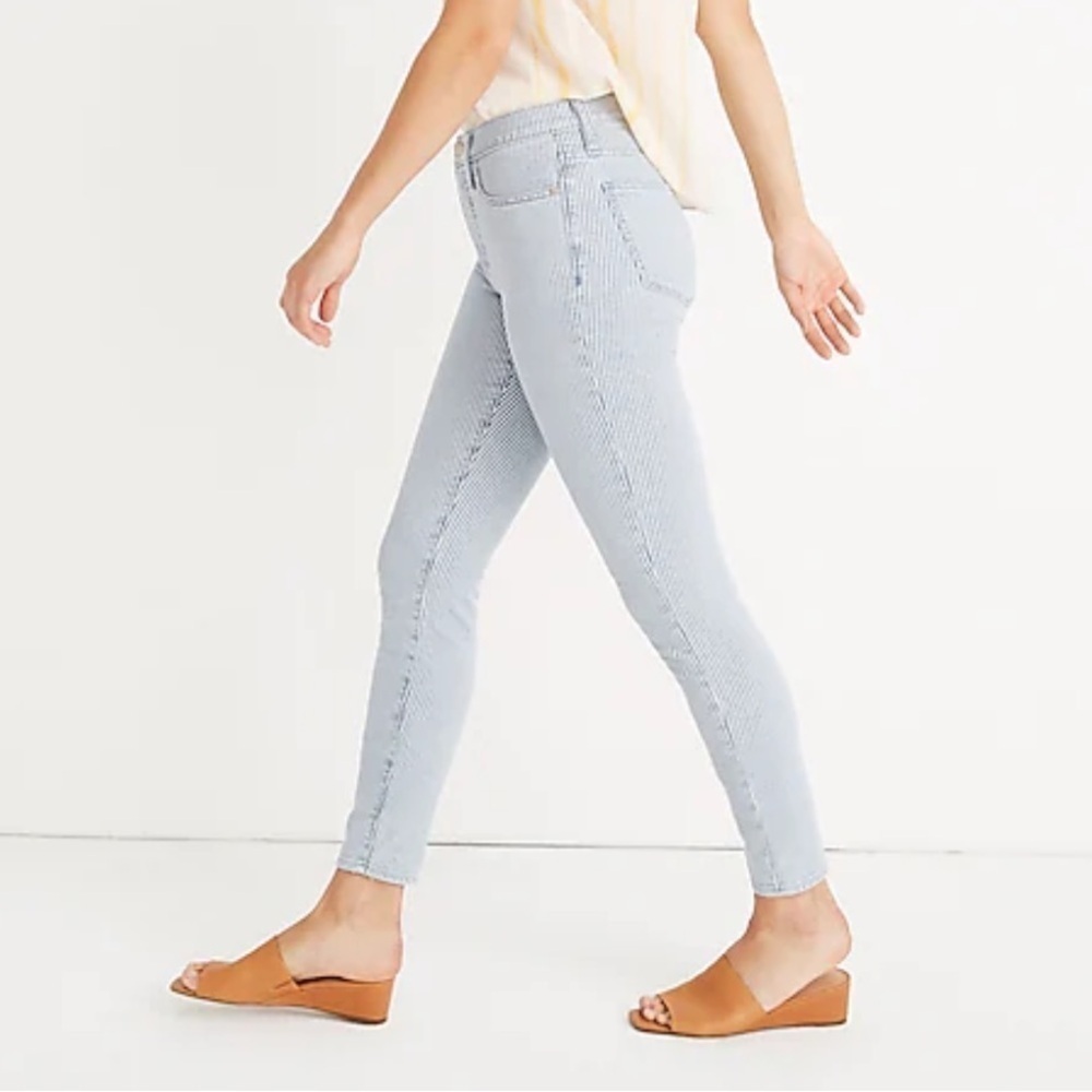 Madewell 10" High-Rise Skinny Crop Jeans in Piper Stripe size 27 - Picture 2 of 9